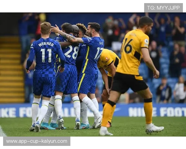 切尔西防线组织更稳固，失球减少，切尔西的战术